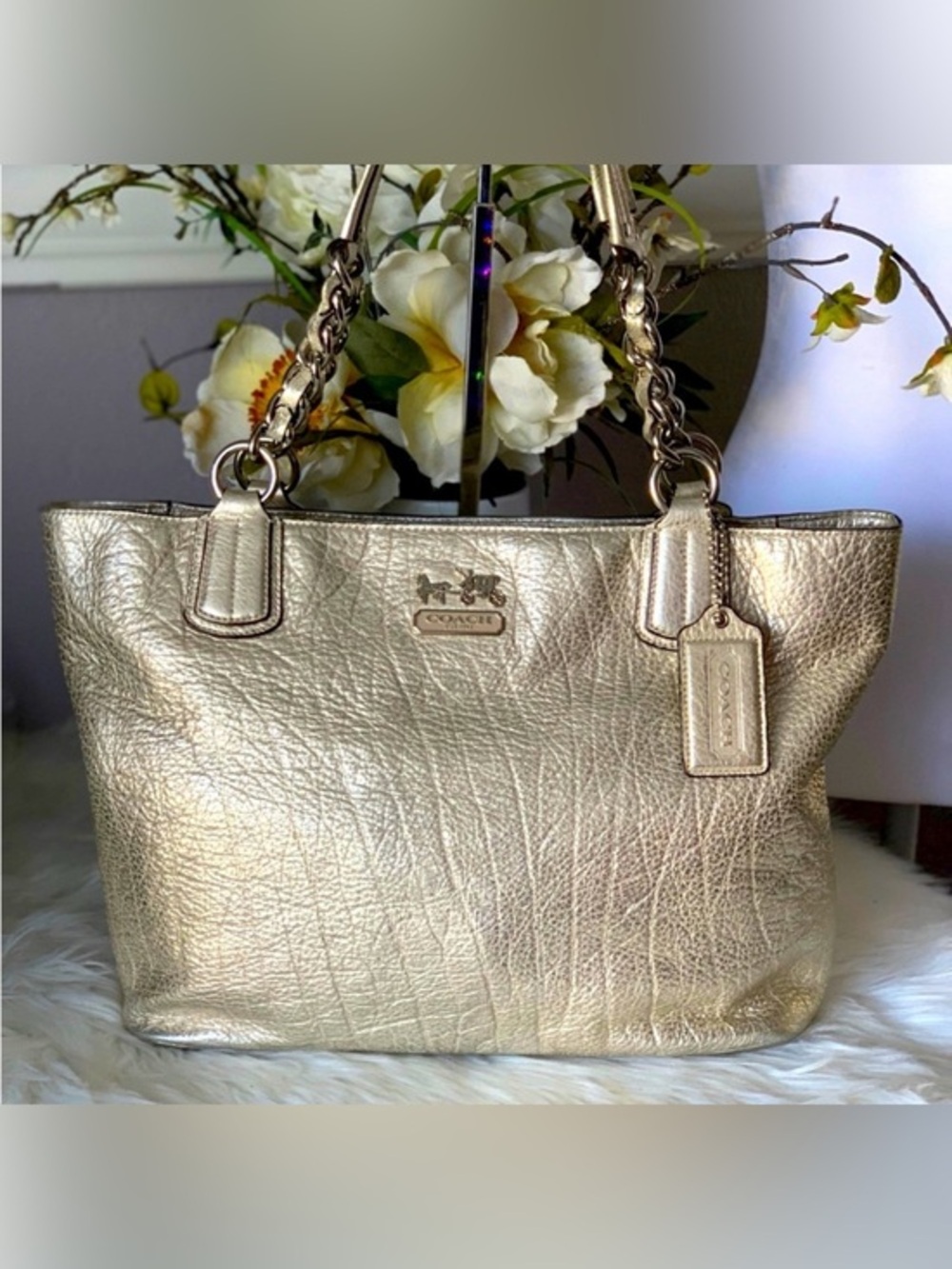 RARE Coach Madison Colette Tote Shoulder Bag LMT Edition Retired “ HARD TO FIND”